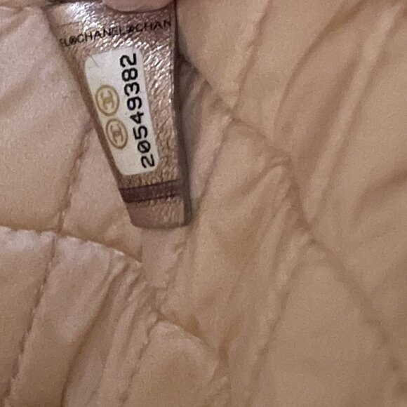 Chanel Quilted Large Cosmetic Case - Picture 4 of 9